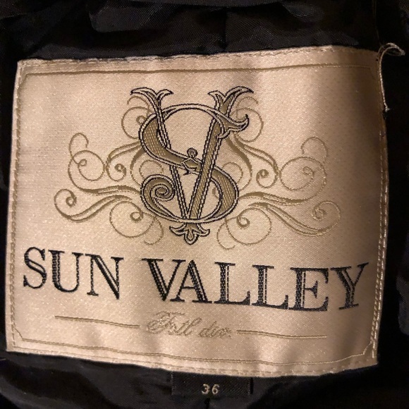 Black Snowpants - Picture 2 of 4